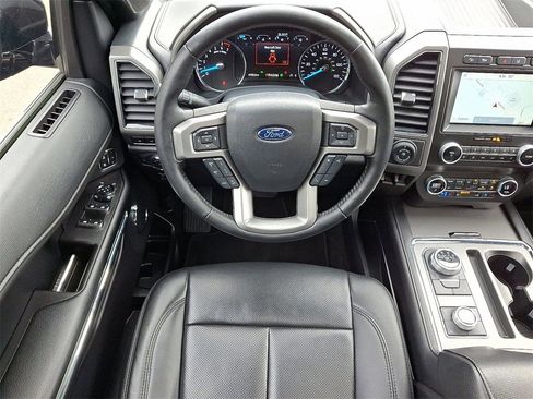 Certified 2021 Ford Expedition XLT image 13
