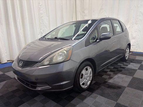 Used 2013 Honda Fit image 2