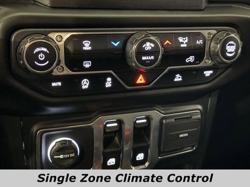 Used 2022 Jeep Wrangler Sport S image 9