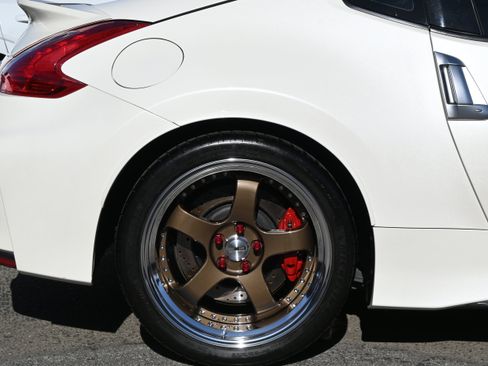 Used 2015 Nissan 370Z NISMO image 76