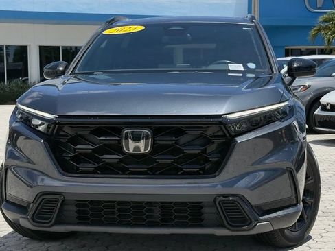 Used 2023 Honda CR-V Sport image 2