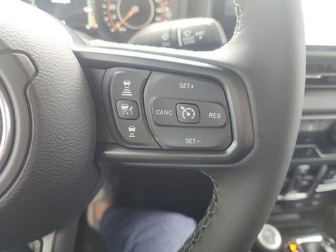 New 2026 Jeep Gladiator Sport AWD/4WD image 12