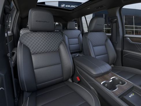New 2026 GMC Acadia Denali w/ Super Cruise Package AWD/4WD image 16