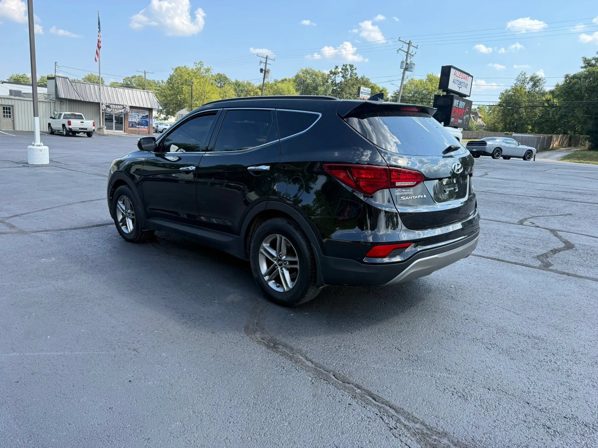 Used 2018 Hyundai Santa Fe Sport w/ 2.4L Value Package 02 AWD/4WD image 5