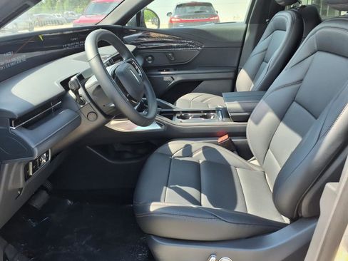 New 2025 Lincoln Nautilus Premier w/ Equipment Group 102A image 11