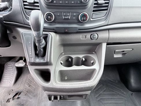 Used 2022 Ford Transit 250 Base image 22