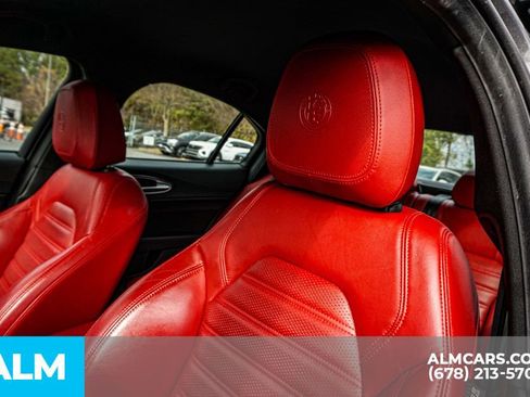 Used 2023 Alfa Romeo Giulia Sprint image 19
