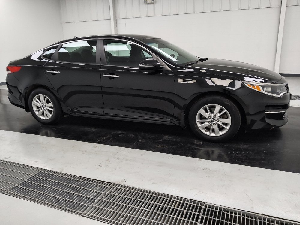 Used 2017 Kia Optima LX FWD image 11