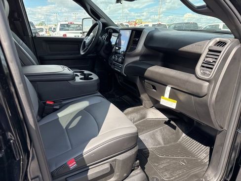 Used 2025 RAM 3500 Tradesman w/ Safety Group image 14