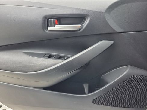 Used 2020 Toyota Corolla LE FWD image 20