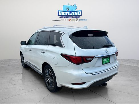 Used 2018 INFINITI QX60 Luxe w/ Premium Plus Package AWD/4WD image 3