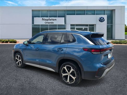 New 2025 Volkswagen Tiguan SE image 8