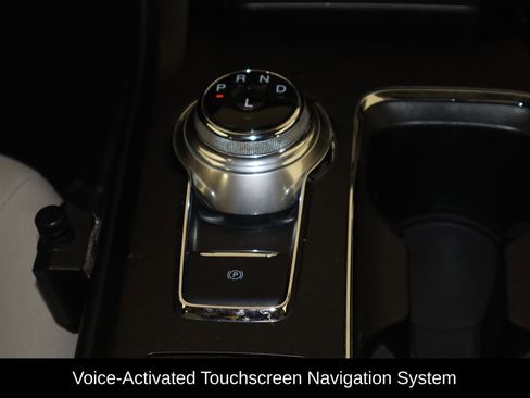 Used 2020 Ford Fusion SE w/ Equipment Group 151A image 13