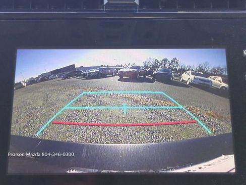 Used 2022 Toyota Prius LE image 21