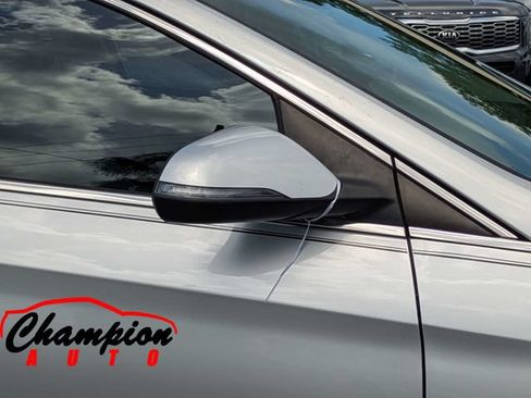 Used 2018 Hyundai Sonata SEL w/ Tech Package 02 FWD image 12