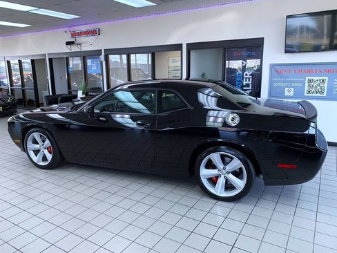 Used 2008 Dodge Challenger SRT8 RWD image 4