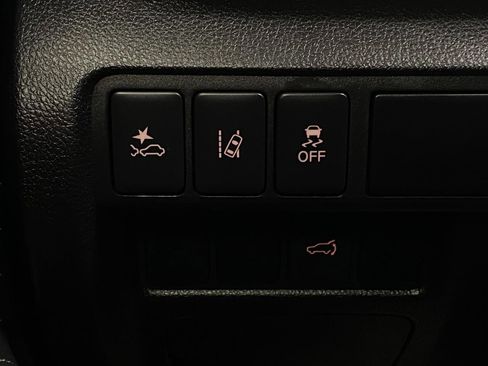 Used 2024 Mitsubishi Eclipse Cross SE image 15