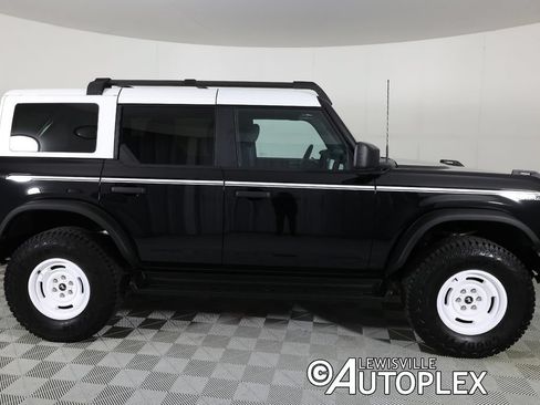 Used 2025 Ford Bronco Heritage Edition AWD/4WD image 4