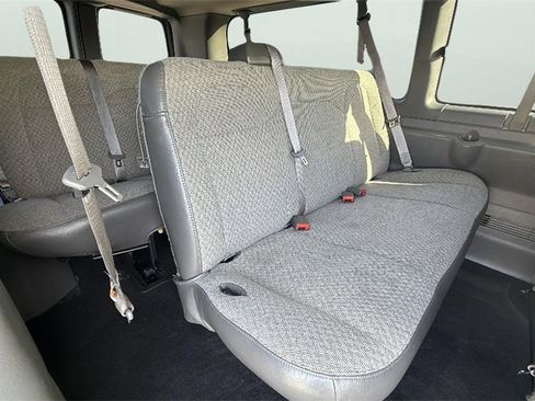 Used 2025 Chevrolet Express 3500 LT w/ LT Preferred Equipment Group image 29