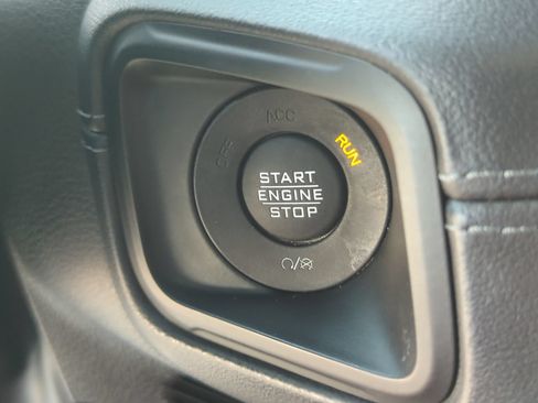 Used 2024 Jeep Wrangler Unlimited Rubicon 392 AWD/4WD image 34