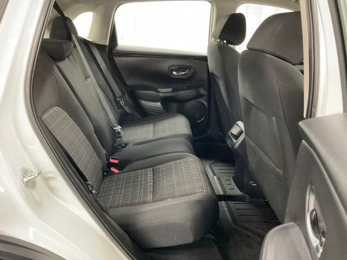 Certified 2025 Honda HR-V LX image 12