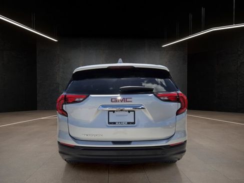 Used 2020 GMC Terrain SLE FWD image 6