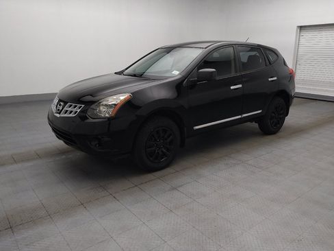 Used 2015 Nissan Rogue S FWD image 2