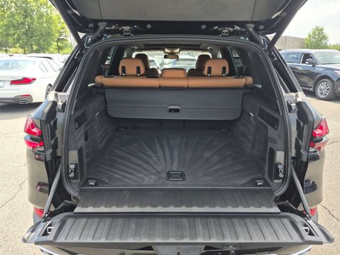 Used 2024 BMW X5 xDrive40i w/ Premium Package AWD/4WD image 37