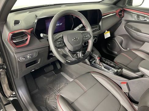 New 2026 Chevrolet TrailBlazer RS w/ Convenience Package image 3