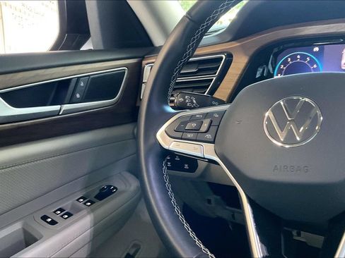 Used 2026 Volkswagen Atlas SE AWD/4WD image 8