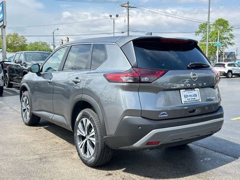 Used 2023 Nissan Rogue SV AWD/4WD image 7