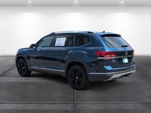 Used 2018 Volkswagen Atlas SEL AWD/4WD image 3