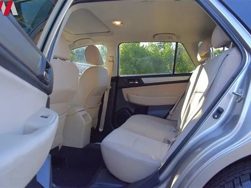 Used 2015 Subaru Outback 2.5i Premium AWD/4WD image 24