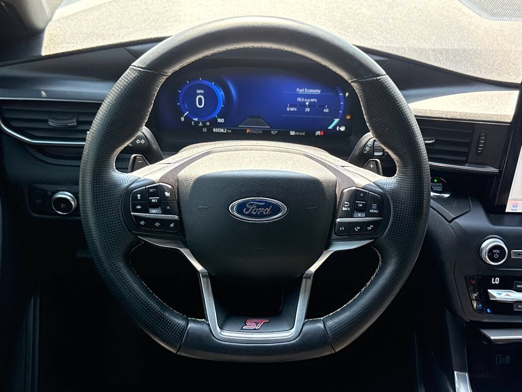 Used 2020 Ford Explorer ST w/ Premium Technology Package AWD/4WD image 14