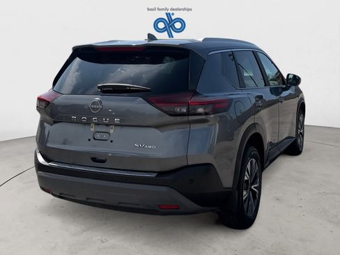 Used 2023 Nissan Rogue SV w/ SV Premium B Package AWD/4WD image 6