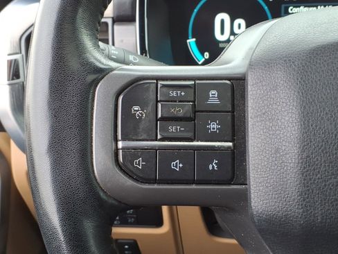 Used 2022 Ford F150 Lariat w/ Equipment Group 502A High AWD/4WD image 26