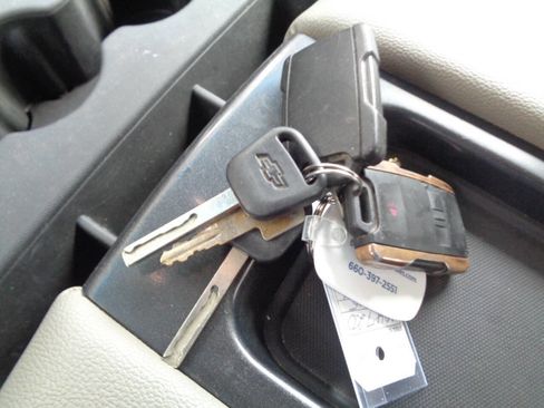 Used 2015 Chevrolet Silverado 2500 LT w/ LT Convenience Package image 80