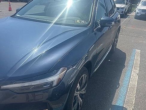 Used 2023 Volvo XC60 B5 Plus w/ Climate Package image 11
