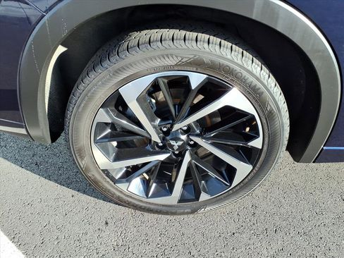 Used 2022 Mitsubishi Outlander SEL image 9