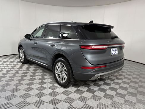 Used 2022 Lincoln Corsair FWD image 3