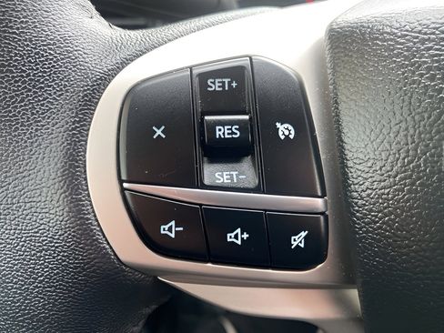 Used 2023 Ford Explorer XLT w/ Equipment Group 202A image 45