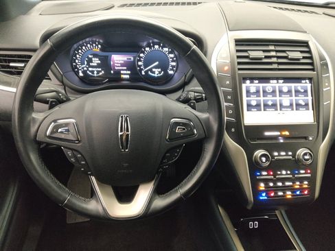 Used 2019 Lincoln MKC Reserve FWD image 22