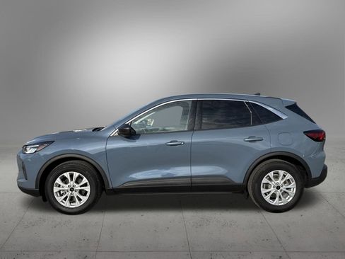 Used 2024 Ford Escape Active image 2