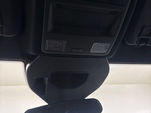 Used 2025 Ford Escape ST-Line Select AWD/4WD image 15