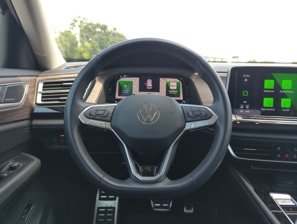 Used 2026 Volkswagen Atlas SEL Premium R-Line AWD/4WD image 17