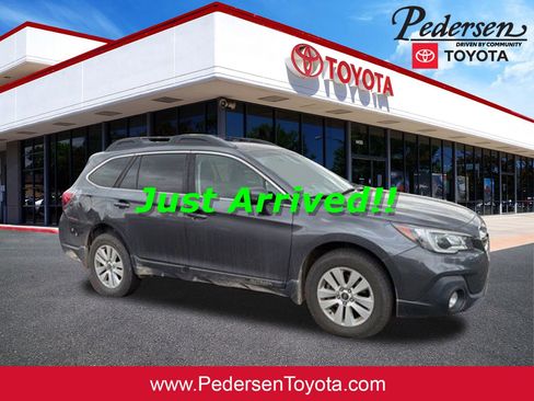 Used 2019 Subaru Outback 2.5i Premium image 1