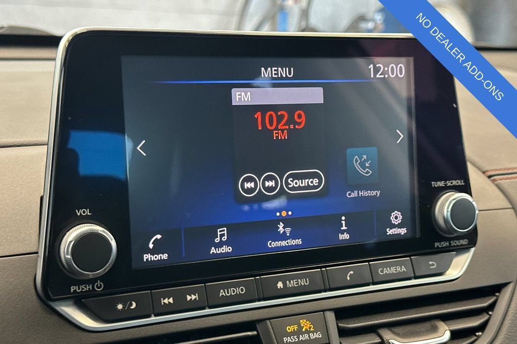 Used 2020 Nissan Altima 2.5 SR w/ Premium Package FWD image 19