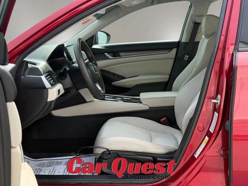 Used 2019 Honda Accord LX image 9