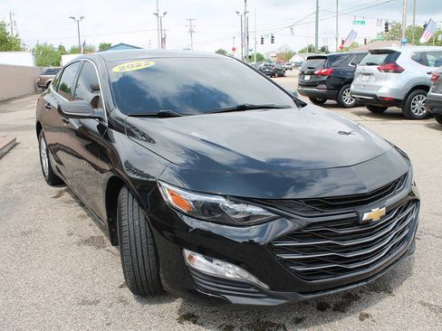 Used 2022 Chevrolet Malibu LS w/ LPO, Floor Liner Package FWD image 7