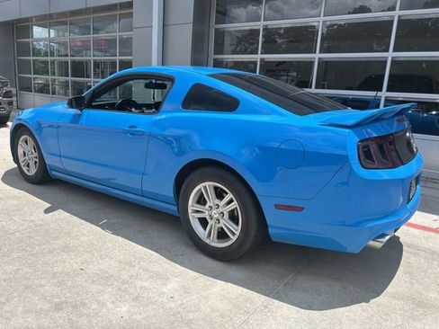 Used 2014 Ford Mustang Coupe w/ Equipment Group 102A RWD image 4